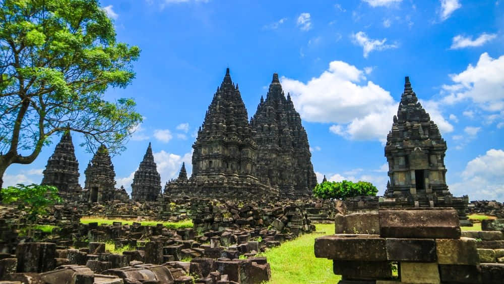 Wisata-Candi-Prambanan-Yogyakarta